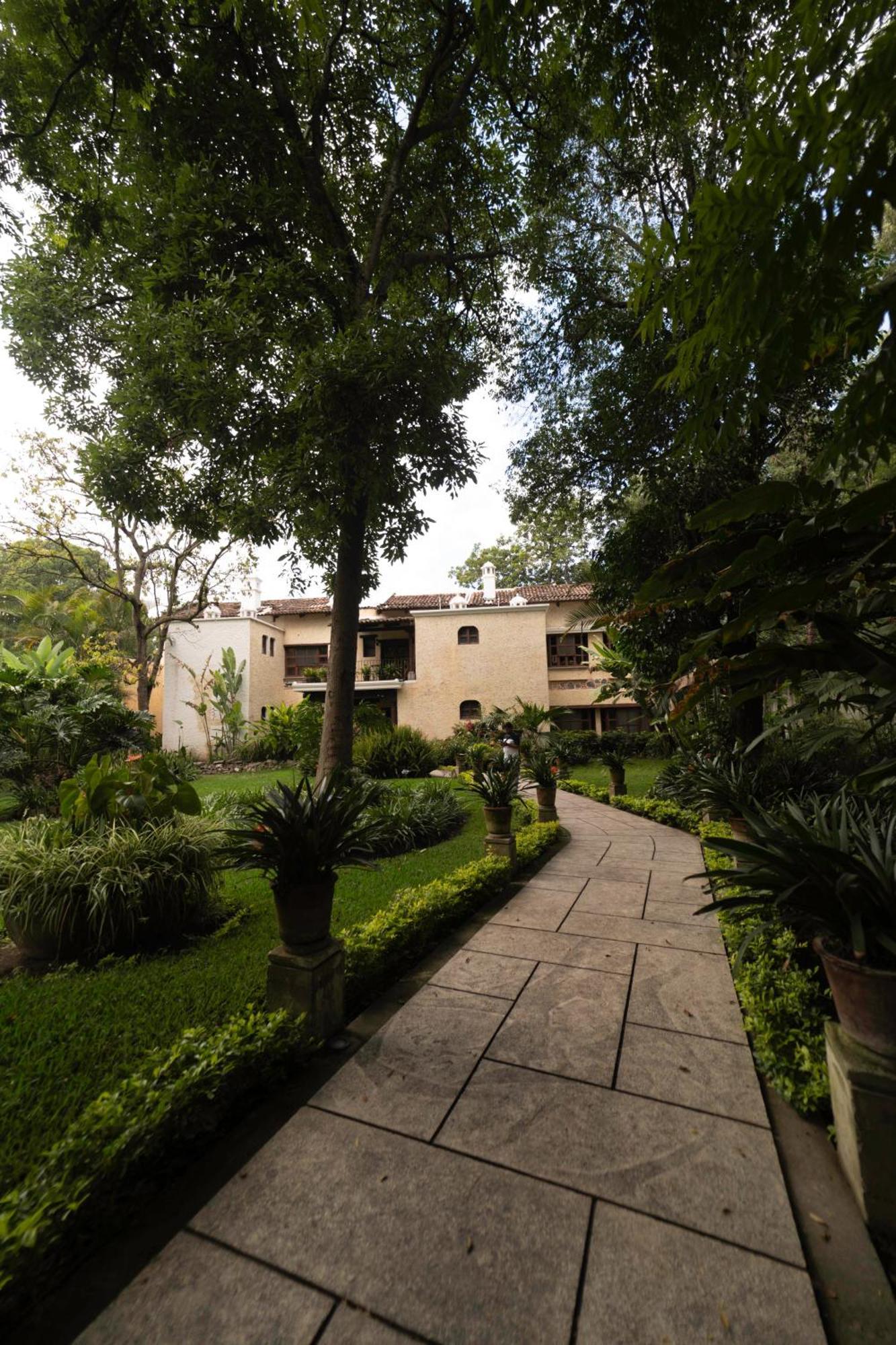 Hotel Real Plaza Antigua Exterior photo