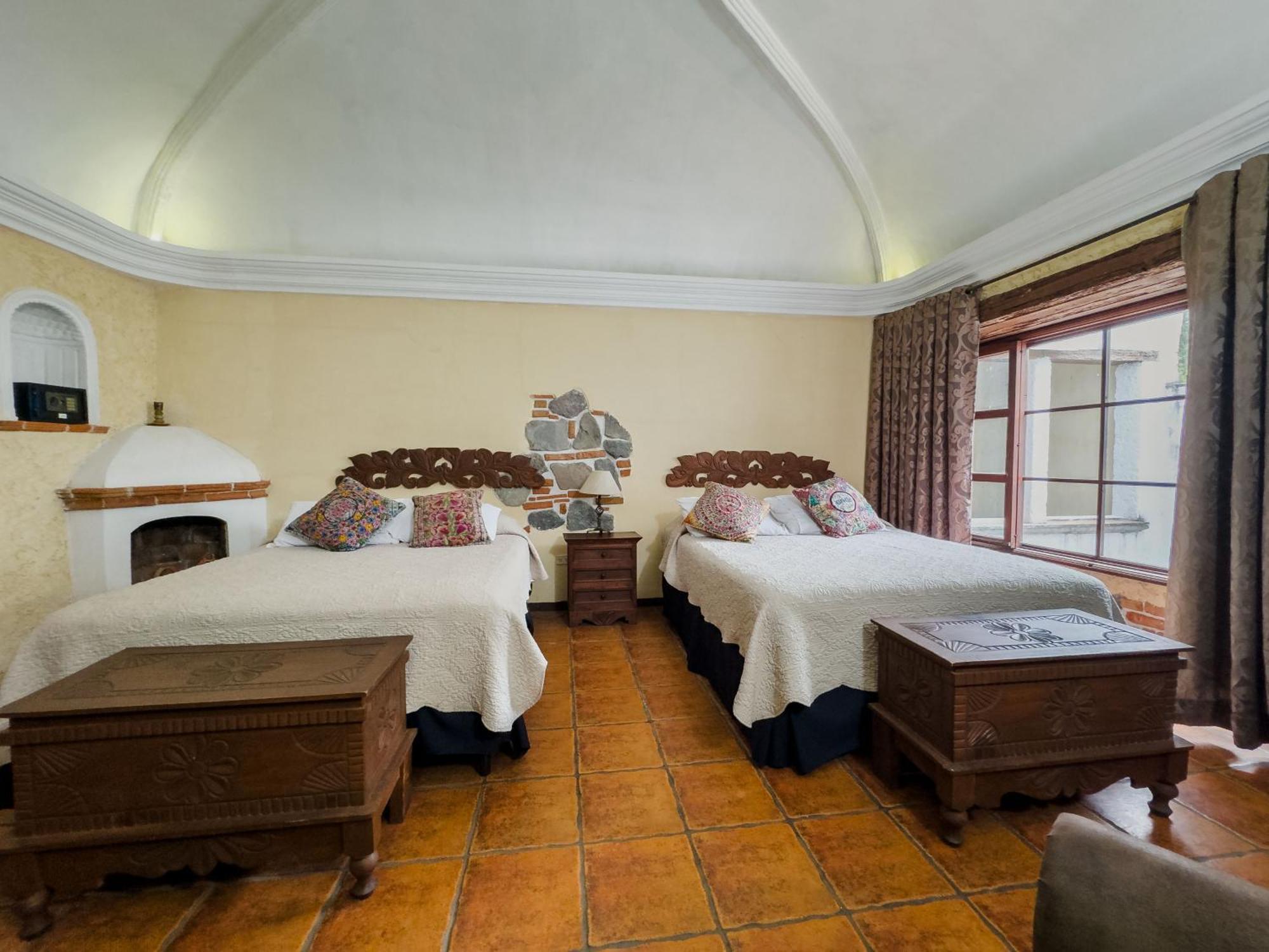 Hotel Real Plaza Antigua Room photo